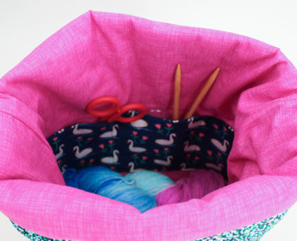 Preview: Projekttasche Schwanenliebe